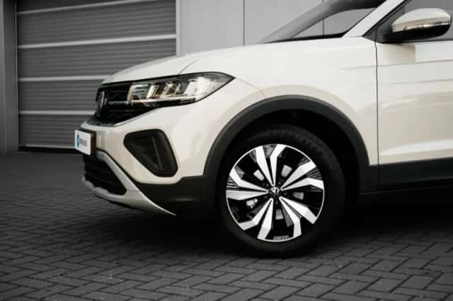 Volkswagen T-Cross (2025) thumbnail 6