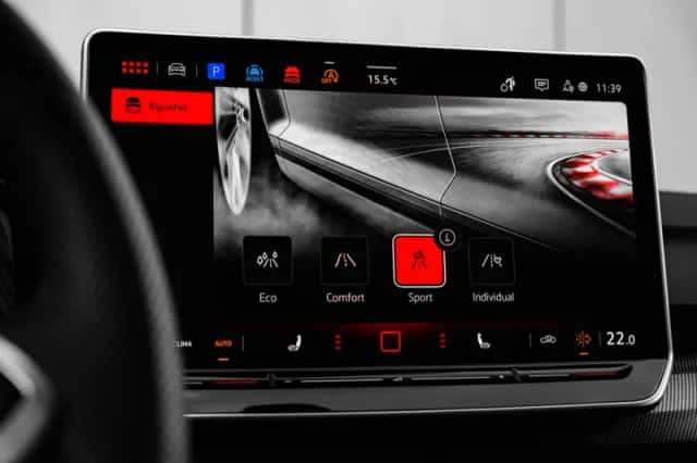 Volkswagen Golf (2025) thumbnail 35