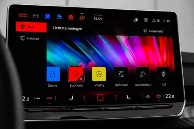 Volkswagen Golf (2025) thumbnail 36