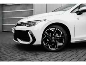 Volkswagen Golf (2025) thumbnail 6