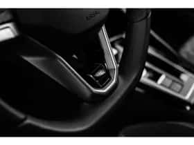 Volkswagen Golf (2025) thumbnail 9