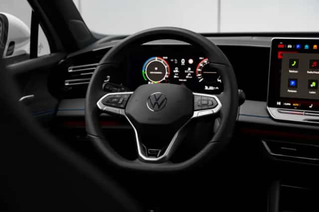 Volkswagen Tiguan (2025) thumbnail 11