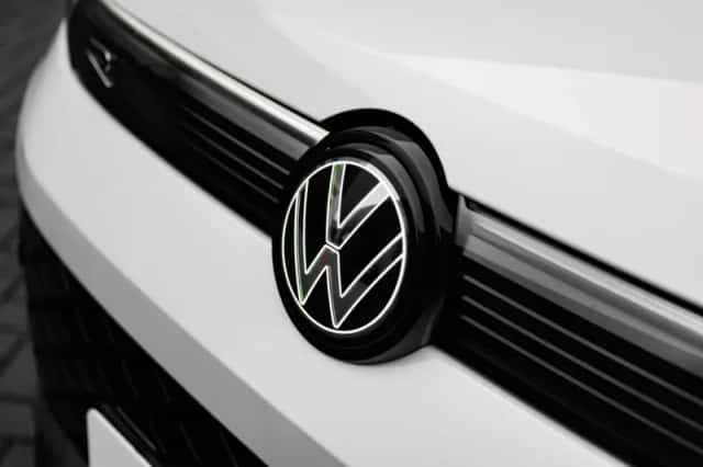 Volkswagen Tiguan (2025) thumbnail 17