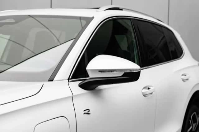 Volkswagen Tiguan (2025) thumbnail 18