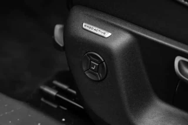Volkswagen Tiguan (2025) thumbnail 25