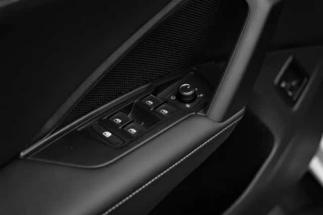 Volkswagen Tiguan (2025) thumbnail 26