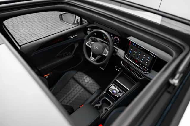 Volkswagen Tiguan (2025) thumbnail 9