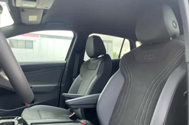 Volkswagen ID.4 (2026) thumbnail 12