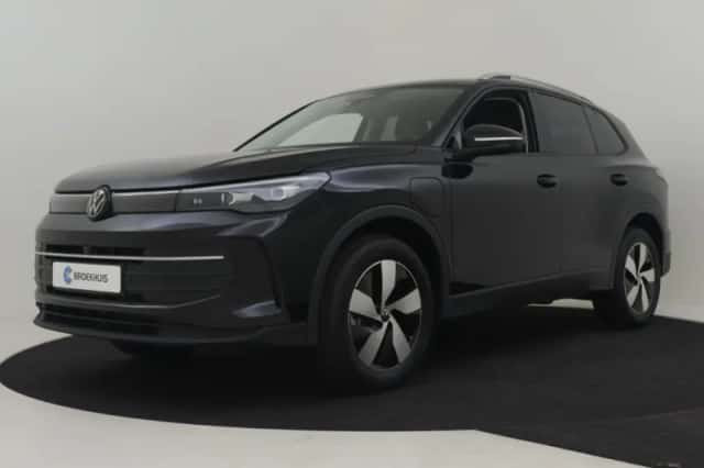 Volkswagen Tiguan (2026) thumbnail 1