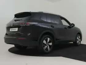Volkswagen Tiguan (2026) thumbnail 2
