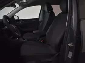Volkswagen Tiguan (2026) thumbnail 3