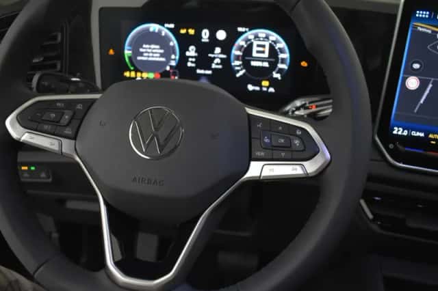 Volkswagen Tiguan (2026) thumbnail 21