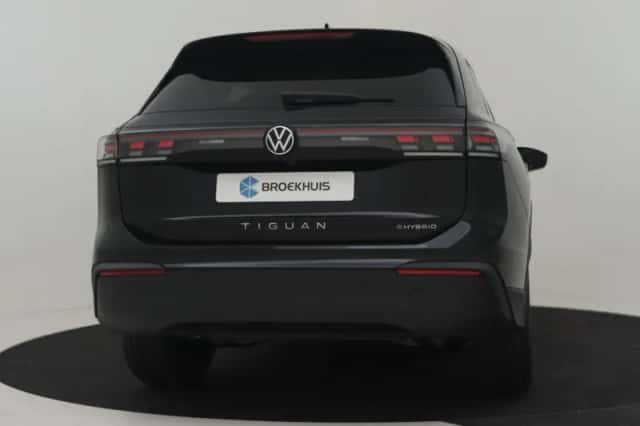 Volkswagen Tiguan (2026) thumbnail 5