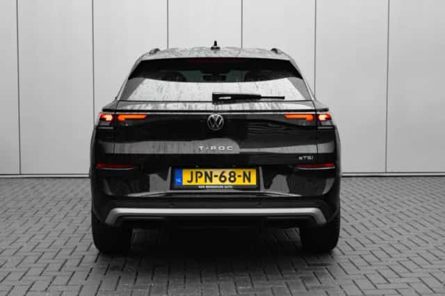 Volkswagen T-Roc (2026) thumbnail 4