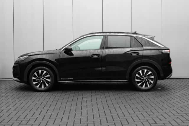 Volkswagen T-Roc (2026) thumbnail 5