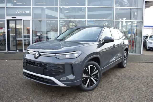 Volkswagen Tayron (2026) thumbnail 1