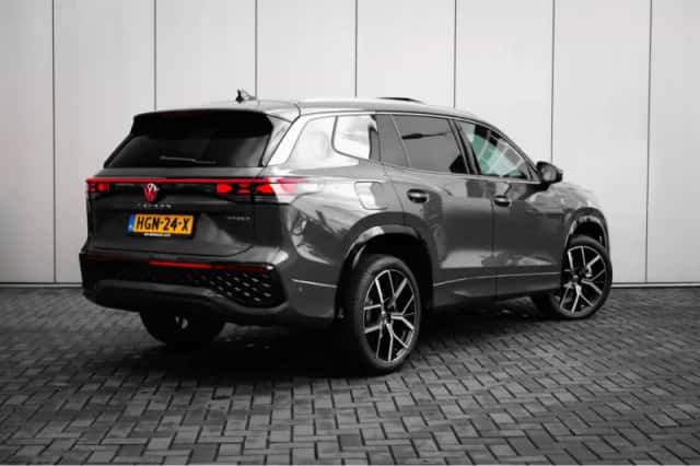 Volkswagen Tayron (2026) thumbnail 2