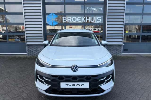 Volkswagen T-Roc (2026) thumbnail 2