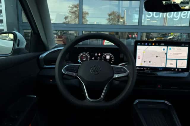 Volkswagen T-Roc (2026) thumbnail 18