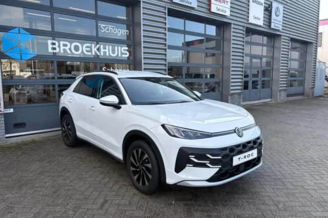 Volkswagen T-Roc (2026) thumbnail 4