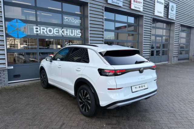 Volkswagen T-Roc (2026) thumbnail 9