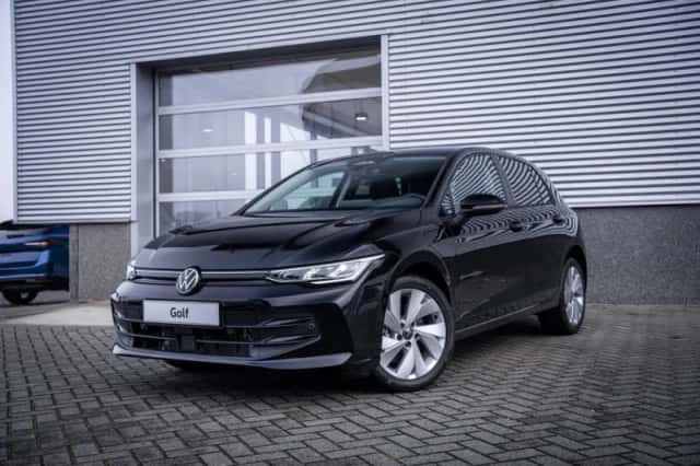 Volkswagen Golf (2026) thumbnail 1