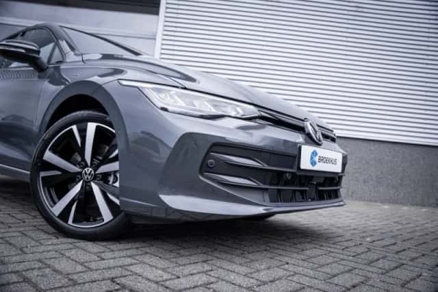 Volkswagen Golf (2026) thumbnail 5