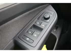 Volkswagen Golf (2026) thumbnail 14