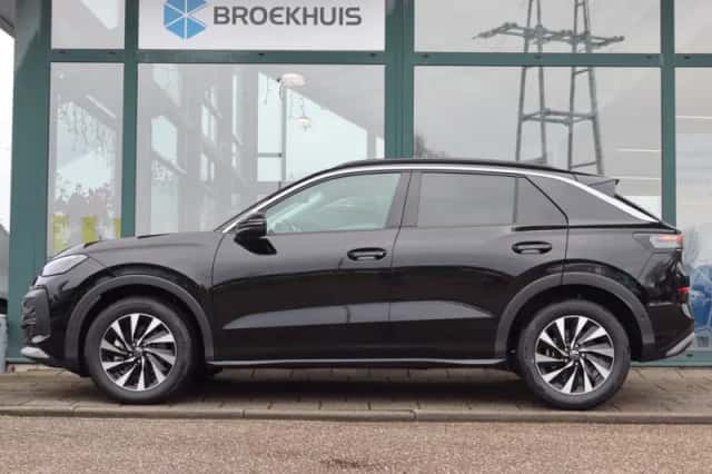 Volkswagen T-Roc (2026) thumbnail 2