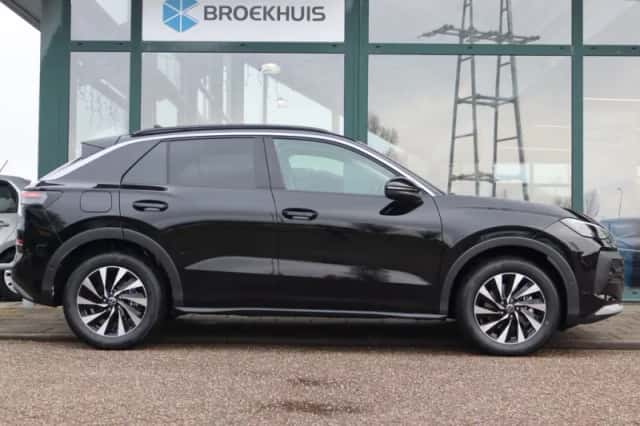 Volkswagen T-Roc (2026) thumbnail 8