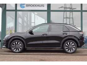 Volkswagen T-Roc (2026) thumbnail 2