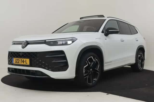 Volkswagen Tayron (2026) thumbnail 1