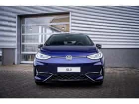Volkswagen ID.3 (2026) thumbnail 5
