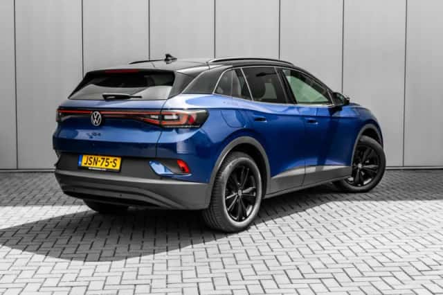 Volkswagen ID.4 (2026) thumbnail 2