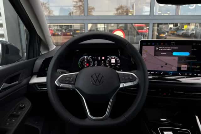 Volkswagen Golf (2026) thumbnail 17
