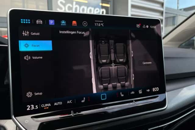 Volkswagen Golf (2026) thumbnail 48
