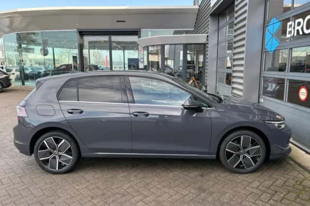 Volkswagen Golf (2026) thumbnail 9