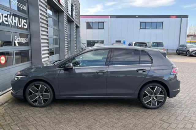 Volkswagen Golf (2026) thumbnail 10