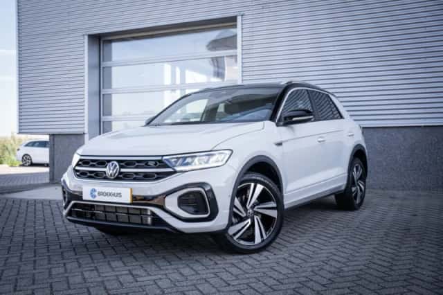 Volkswagen T-Roc (2024) thumbnail 1