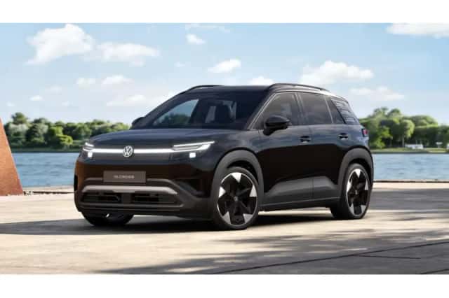 Volkswagen ID. Cross (2026) thumbnail 2