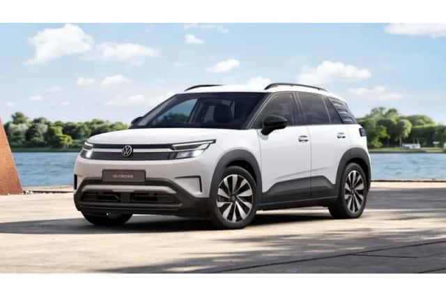 Volkswagen ID. Cross (2026) thumbnail 2