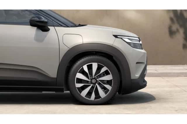 Volkswagen ID. Cross (2026) thumbnail 6
