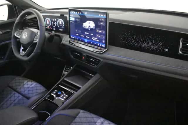 Volkswagen Tiguan (2026) thumbnail 6