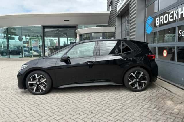 Volkswagen ID.3 (2026) thumbnail 6
