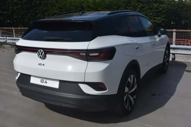 Volkswagen ID.4 (2026) thumbnail 4