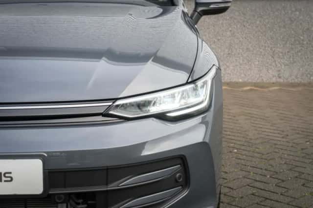 Volkswagen Golf (2026) thumbnail 5