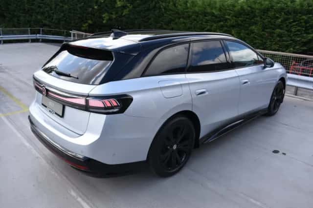 Volkswagen ID.7 (2026) thumbnail 3