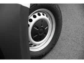 Volkswagen E-Transporter (2026) thumbnail 4
