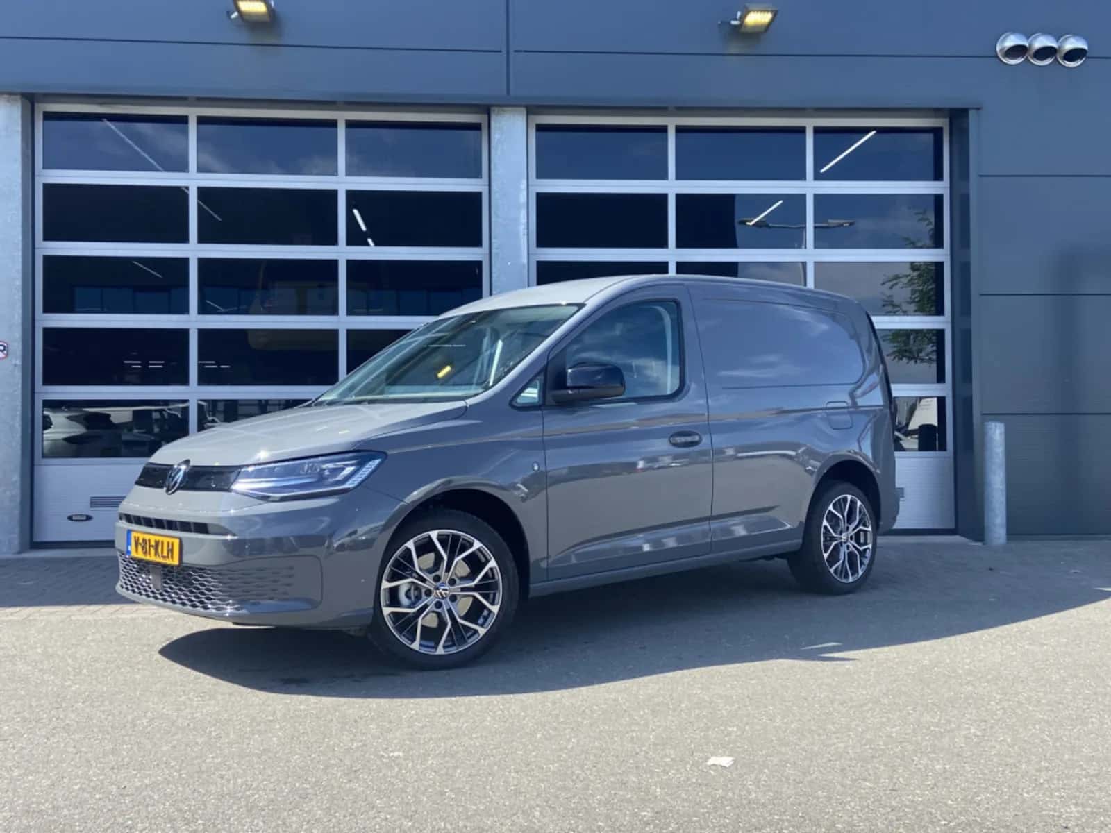 Volkswagen Caddy (2024) — foto 1