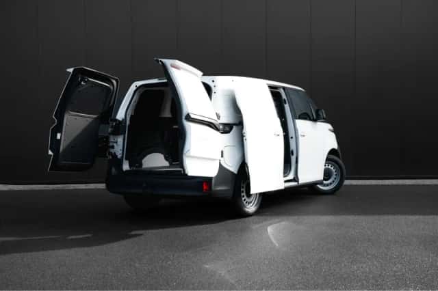 Volkswagen ID. Buzz (2026) thumbnail 9